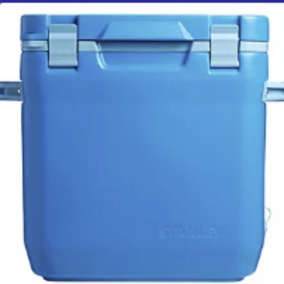 Stanley Adventure 30 qt Easy-Carry Cooler "Azure"  NEW - Picture 6 of 6
